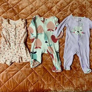 Carter’s baby girl Outfits 3m